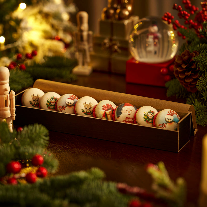 BonBon Confectionery - Festive Macaron